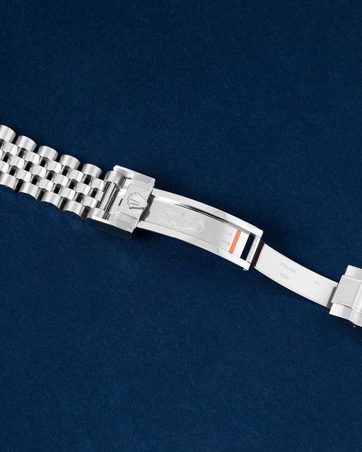 Rolex GMT Master II 126710 GRNR Image 4